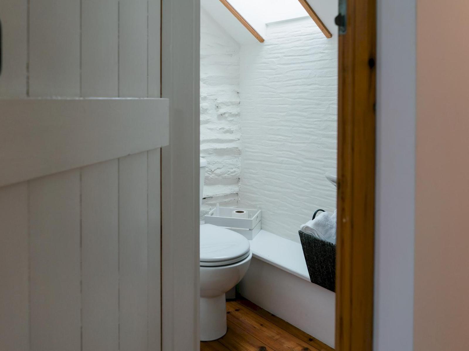 Pass The Keys Peaceful & Coastal 2 Bedroom Cottage Cardigan Eksteriør bilde