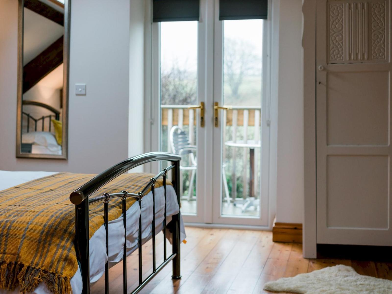 Pass The Keys Peaceful & Coastal 2 Bedroom Cottage Cardigan Eksteriør bilde