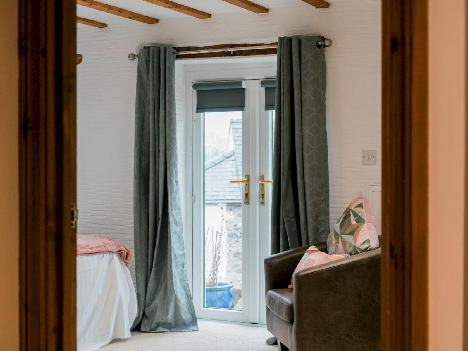 Pass The Keys Peaceful & Coastal 2 Bedroom Cottage Cardigan Eksteriør bilde